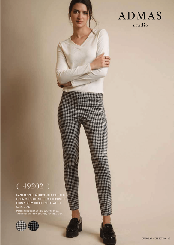 ADMAS Stretchy knitted trouser- 49202- Off White